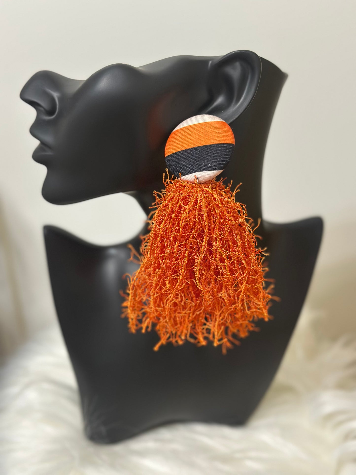 Black/Orange/White